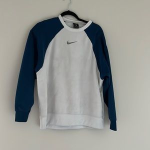 oversized nike crewneck